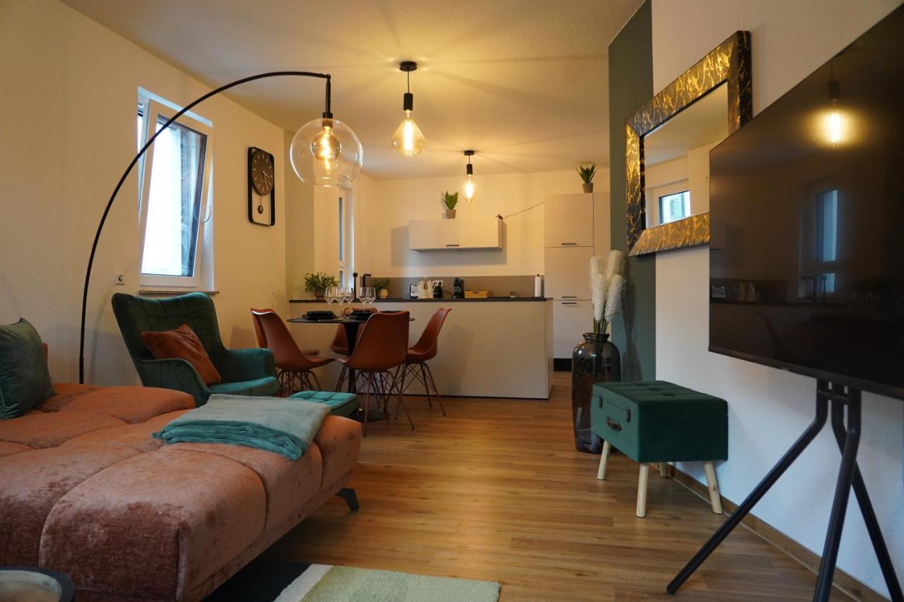 Design-Apartment I Direkt Im Zentrum I Boxspring I Nespresso I Terrasse Mit Garten I Parkplatz Bad Krozingen Exterior foto