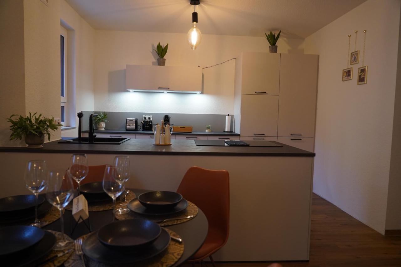 Design-Apartment I Direkt Im Zentrum I Boxspring I Nespresso I Terrasse Mit Garten I Parkplatz Bad Krozingen Exterior foto